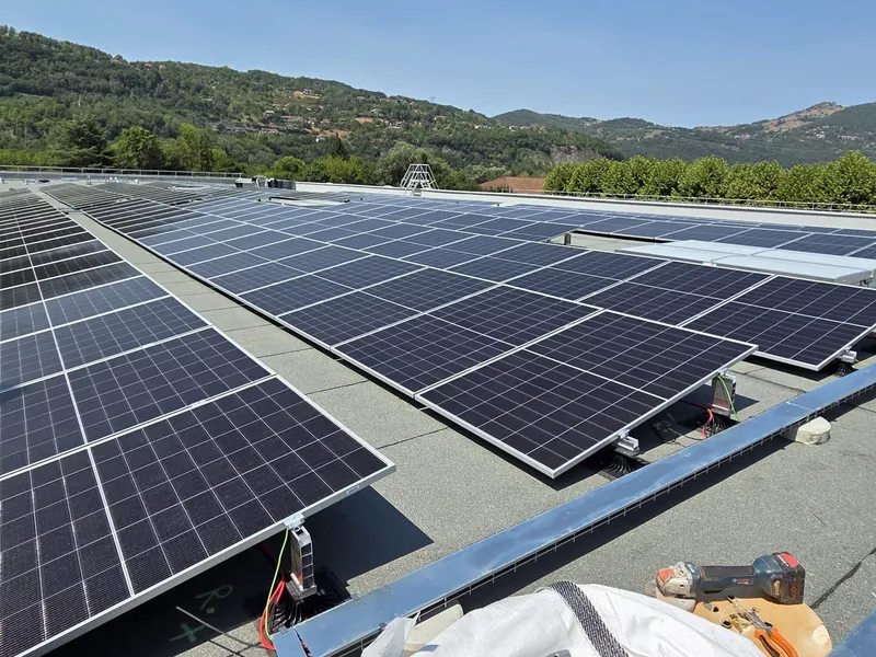 Comment fonctionne un panneau solaire ?