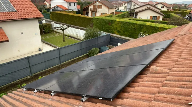 Installation photovoltaïque à Vif